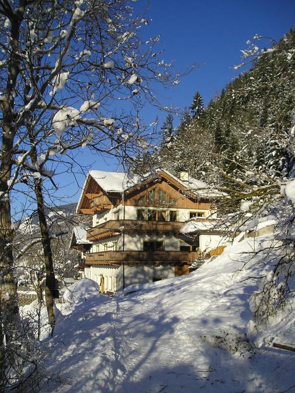 Haus Schennach Mayrhofen Exterior foto